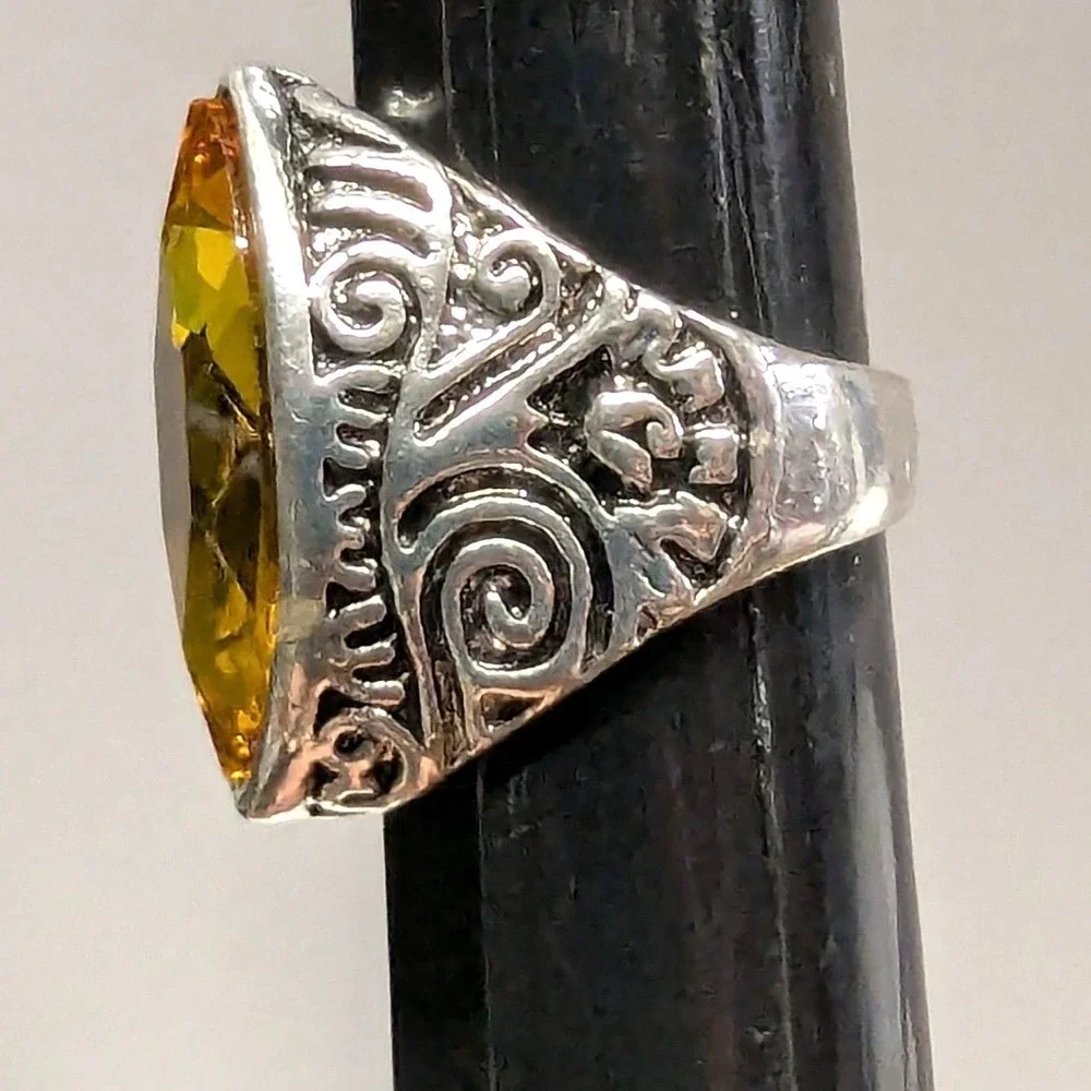 SilverTone Marquise Faceted Yellow Citrine November Statement Ring Plus‎ Size 11